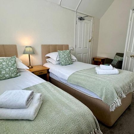 The Cricketers Inn Winchester Esterno foto