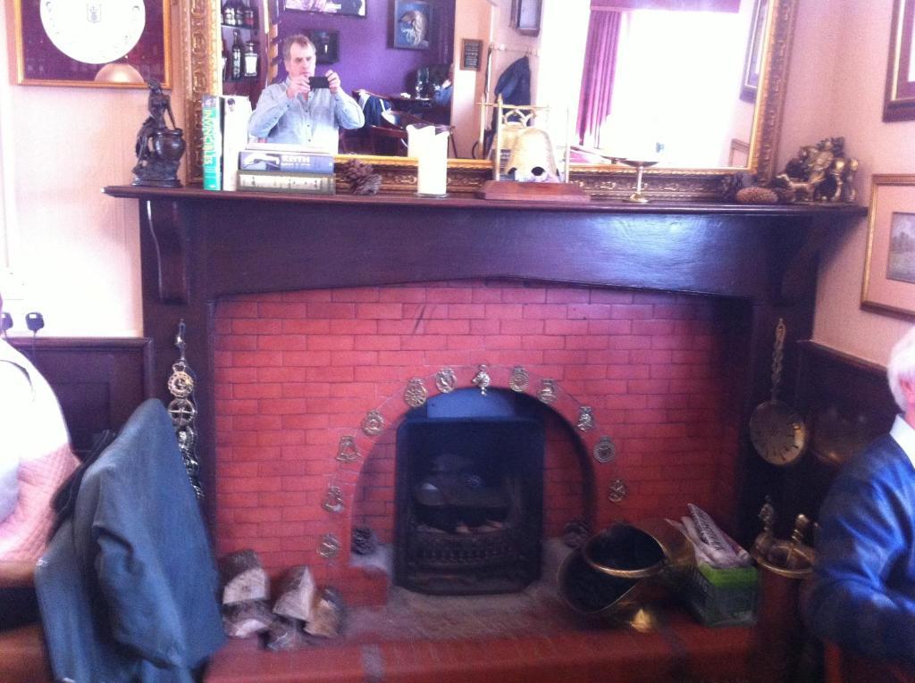 The Cricketers Inn Winchester Esterno foto