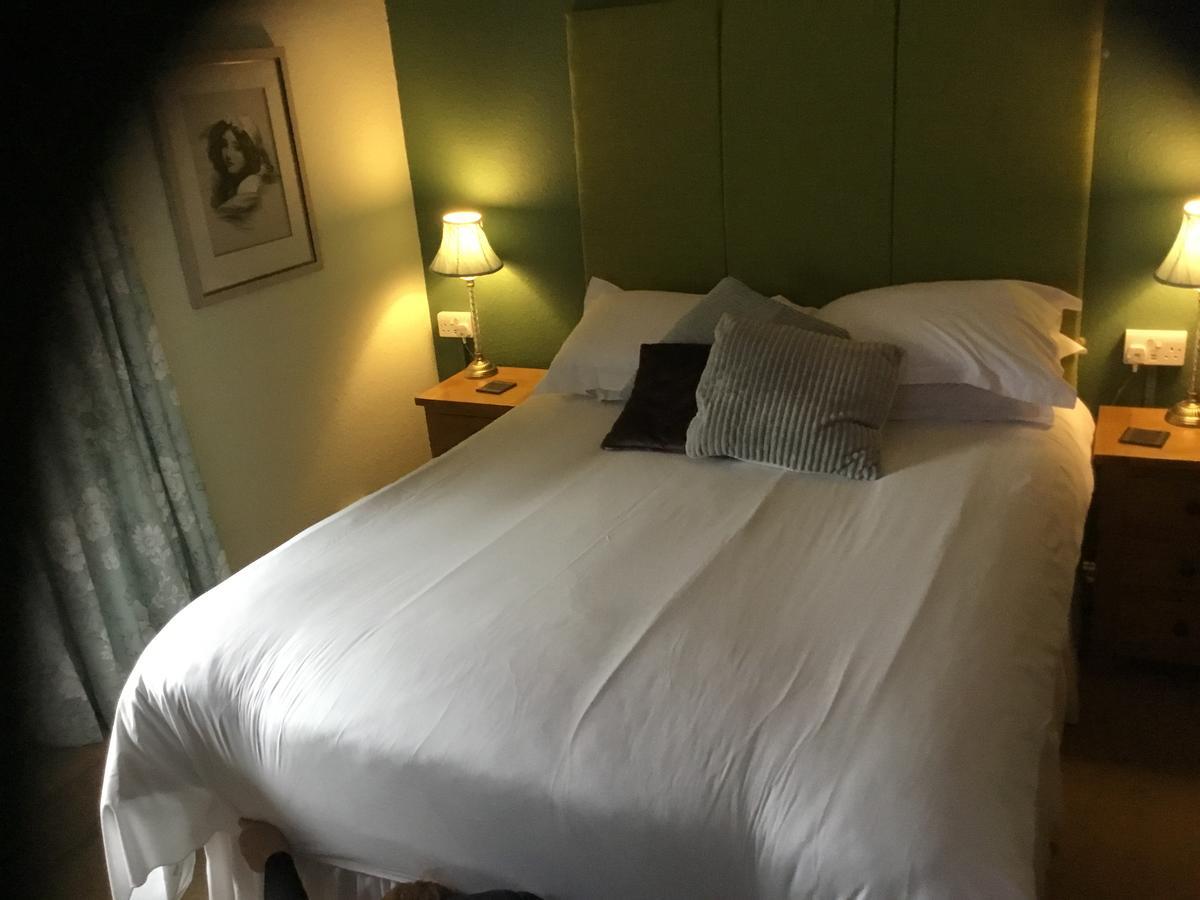 The Cricketers Inn Winchester Esterno foto